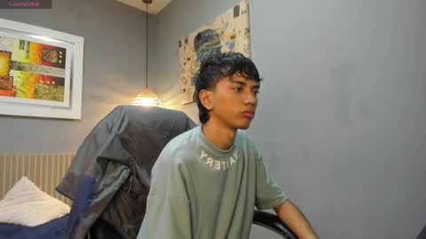 markbowie online show from April 2, 1:51 pm