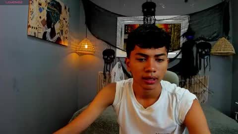 markbowie online show from November 4, 11:33 am