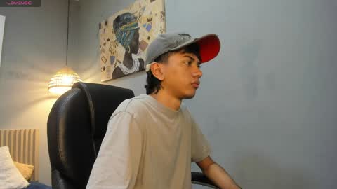 markbowie online show from April 3, 1:51 pm