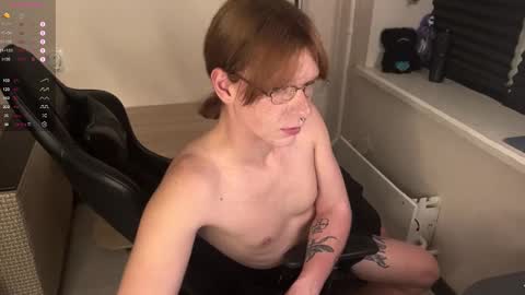 Mark online show from November 10, 3:59 pm