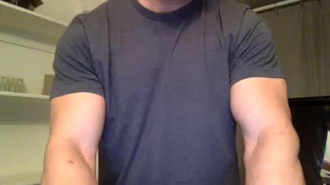 Snapshot of markk702 chatting on March 7, 6:54 pm markk702 online show from March 7, 6:54 pm