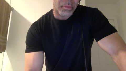 Snapshot of markk702 chatting on October 21, 2:38 am markk702 online show from October 21, 2:38 am