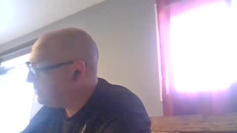 mark online show from January 5, 7:49 pm