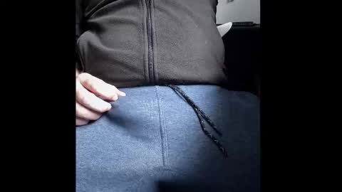 Snapshot of markus81xxx chatting on October 4, 10:13 am markus81xxx online show from October 4, 10:13 am