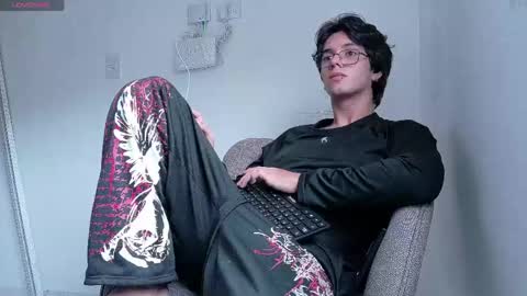 markuss___ online show from April 23, 12:24 pm