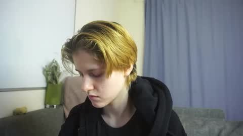 Alice online show from January 16, 7:23 pm