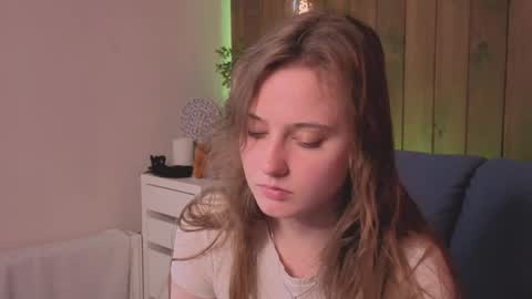 Andriella online show from April 18, 11:56 am