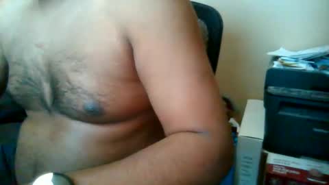 Married Horny Guy online show from June 5, 2:11 pm