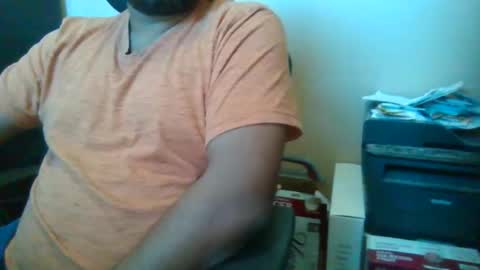 Married Horny Guy online show from May 26, 1:50 pm