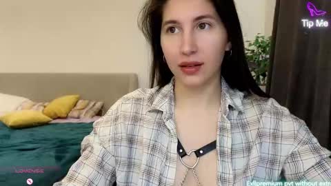 marrycolins online show from February 4, 2:48 am