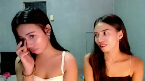 marrycummerx online show from March 19, 2:00 pm