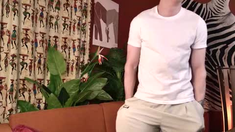 Mars online show from March 30, 2:44 am