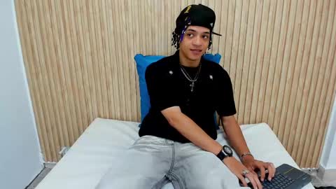 MARSHALL online show from September 24, 1:18 pm