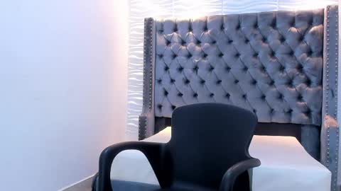 MARSHALL online show from April 22, 1:40 pm