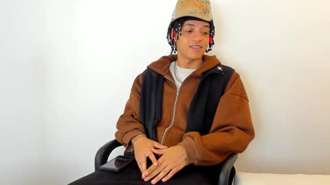 MARSHALL online show from February 17, 1:10 pm