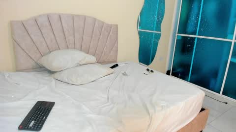 marsmith_1 online show from March 30, 5:51 am