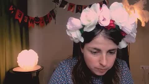 martaedams online show from November 7, 7:11 am