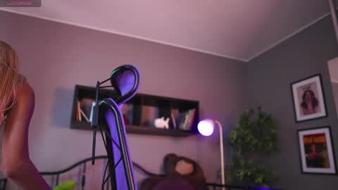 martinaa_rose online show from June 1, 2:07 pm