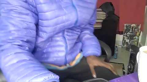 martineznn64 online show from January 17, 2:18 am