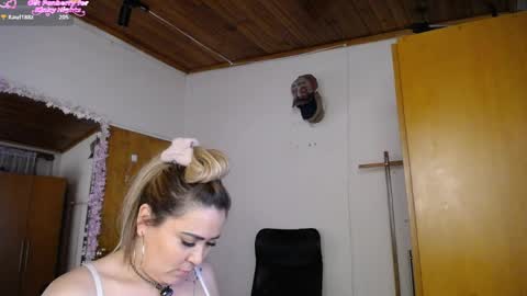 Antonella Martini online show from March 30, 10:10 pm