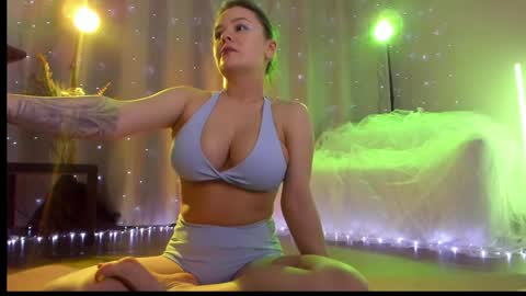 Julia online show from May 9, 9:10 pm