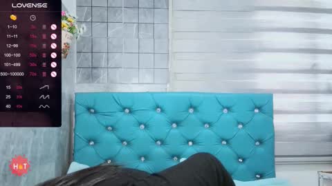  Mary Moon  online show from September 9, 1:00 pm