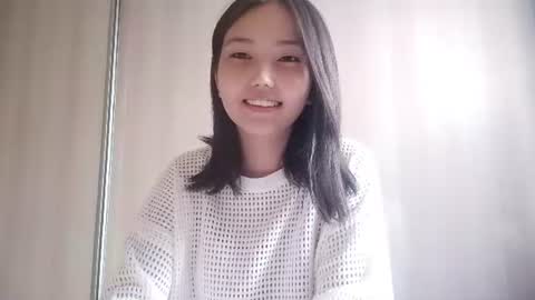 Lily online show from June 14, 1:02 pm