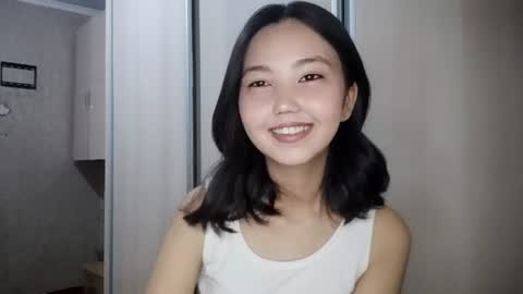 Lily online show from June 20, 12:44 pm