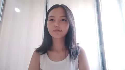 Lily online show from June 16, 11:47 am