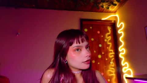     online show from April 24, 6:37 am