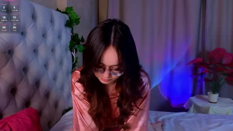 Bella3 online show from May 29, 8:29 pm