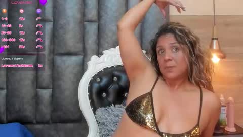 maryhawkey online show from March 5, 5:44 pm