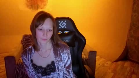 maryklite_ online show from January 16, 9:51 am