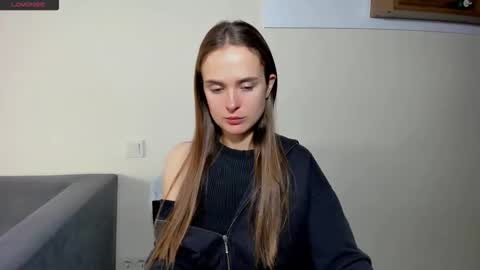 Mari online show from December 17, 9:27 am