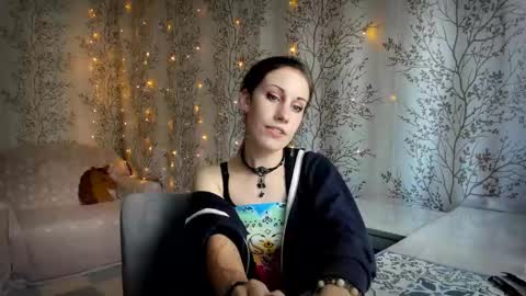 Snapshot of marylou_ chatting on September 16, 8:17 am Mary Lou online show from September 16, 8:17 am