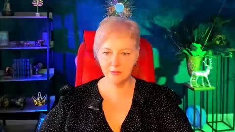 marymogan online show from November 25, 5:17 am