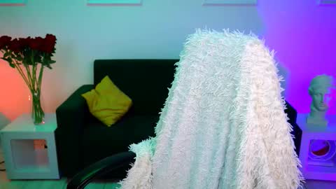 marymogan online show from November 17, 4:48 am