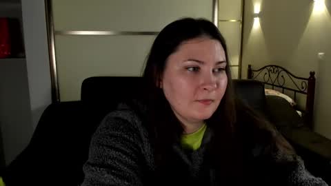 Mary online show from February 14, 5:36 pm