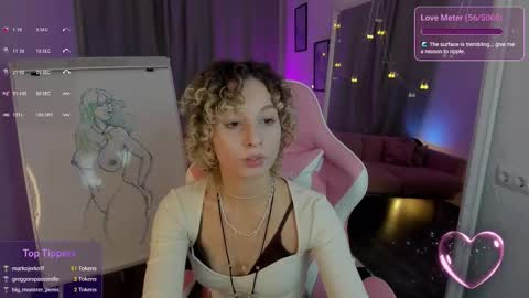 Mary online show from November 26, 7:27 am