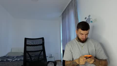 masculineguy69 online show from November 12, 12:07 pm