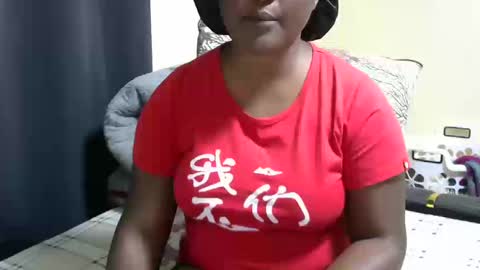 Snapshot of maseratty chatting on October 20, 9:53 pm Cate online show from October 20, 9:53 pm