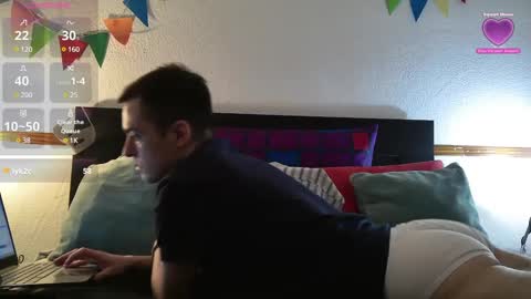 greenhot2 online show from March 2, 11:31 pm