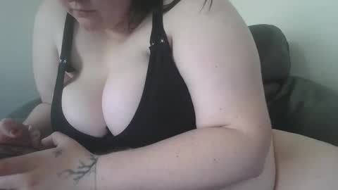 maskedsiren889 online show from May 5, 5:08 pm