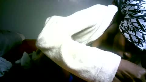 maskgang001 online show from July 14, 2:05 am