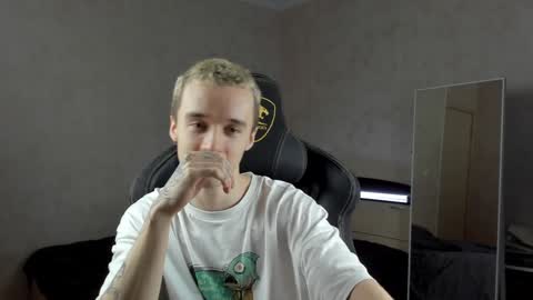 Mason online show from December 13, 6:59 pm