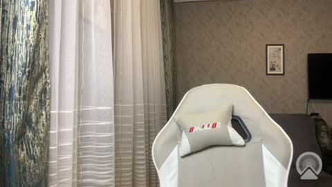 masonsilver_ online show from June 11, 2:59 pm