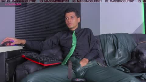 I am Massimo online show from April 14, 1:20 am