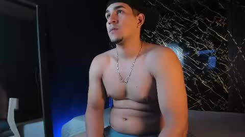 massimo_vidal online show from June 22, 6:04 pm