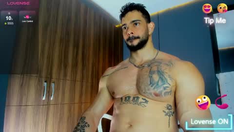 massimo online show from April 22, 1:13 am