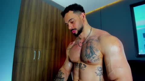 massimo online show from February 4, 3:49 pm